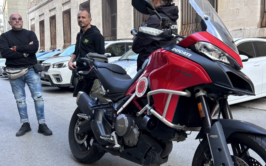 Foto della Polizia di Stato fornita dalla Questura di Bari