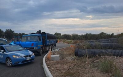 Alghero, rubano cinque tubi industriali lunghi quasi sei metri dal cantiere: un arresto, due uomini in fuga