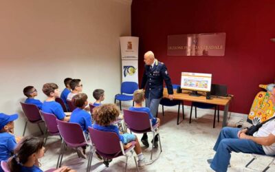 Siracusa, sicurezza in bici fin da bambini: i giovani ciclisti a lezione con la Polstrada