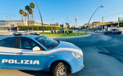 Priolo, un coltello a molla e quattro dosi in strada: in casa altri 60 grammi di hashish